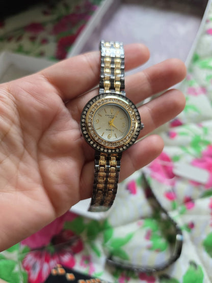 Luxurious Two-Tone Crystal Time Watch with Double Crystal Bezel & Pearl Dial