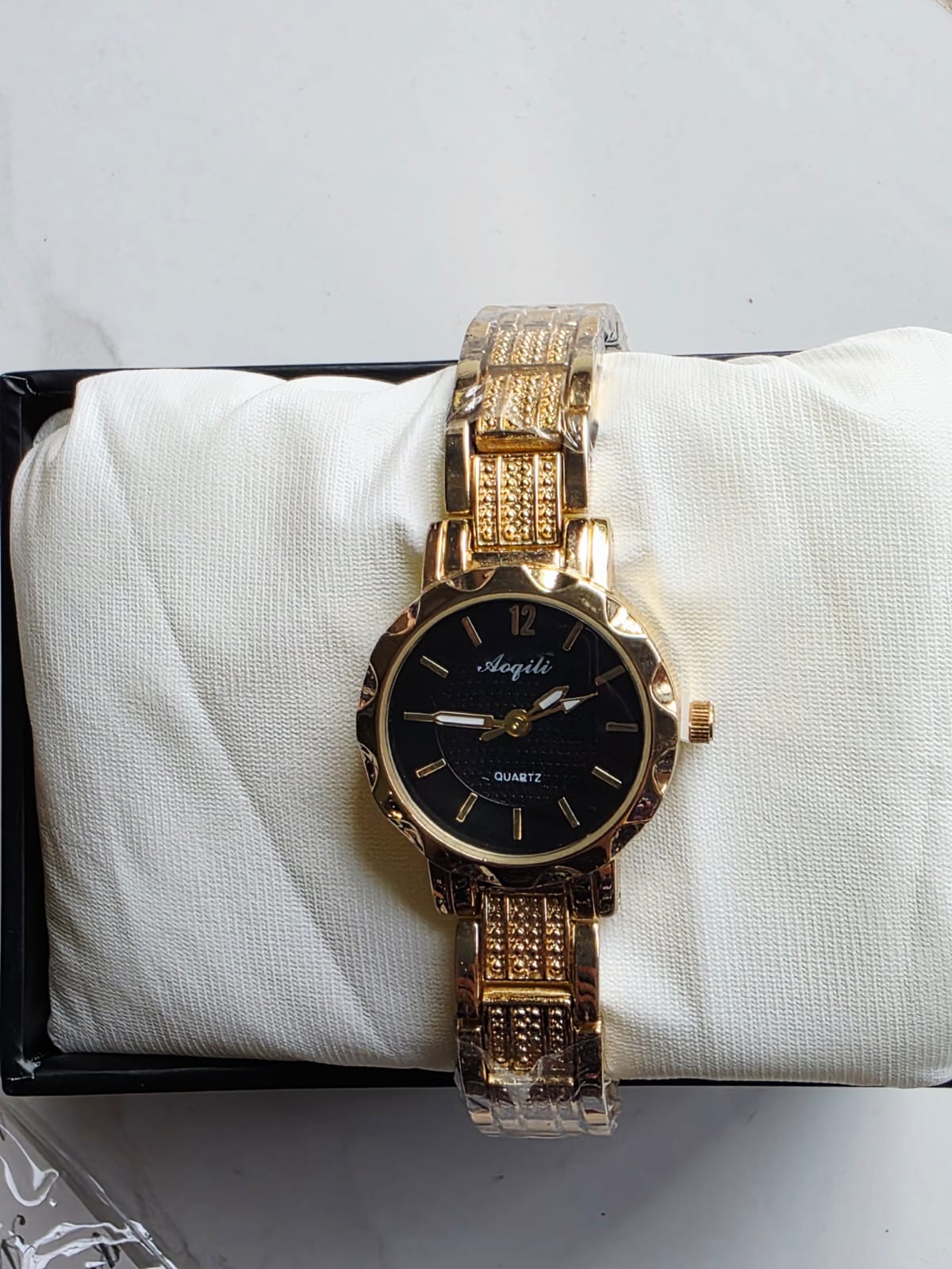 Luxurious Gold Angeli Watch with Crystal-Studded Bracelet - Premium Timepiece