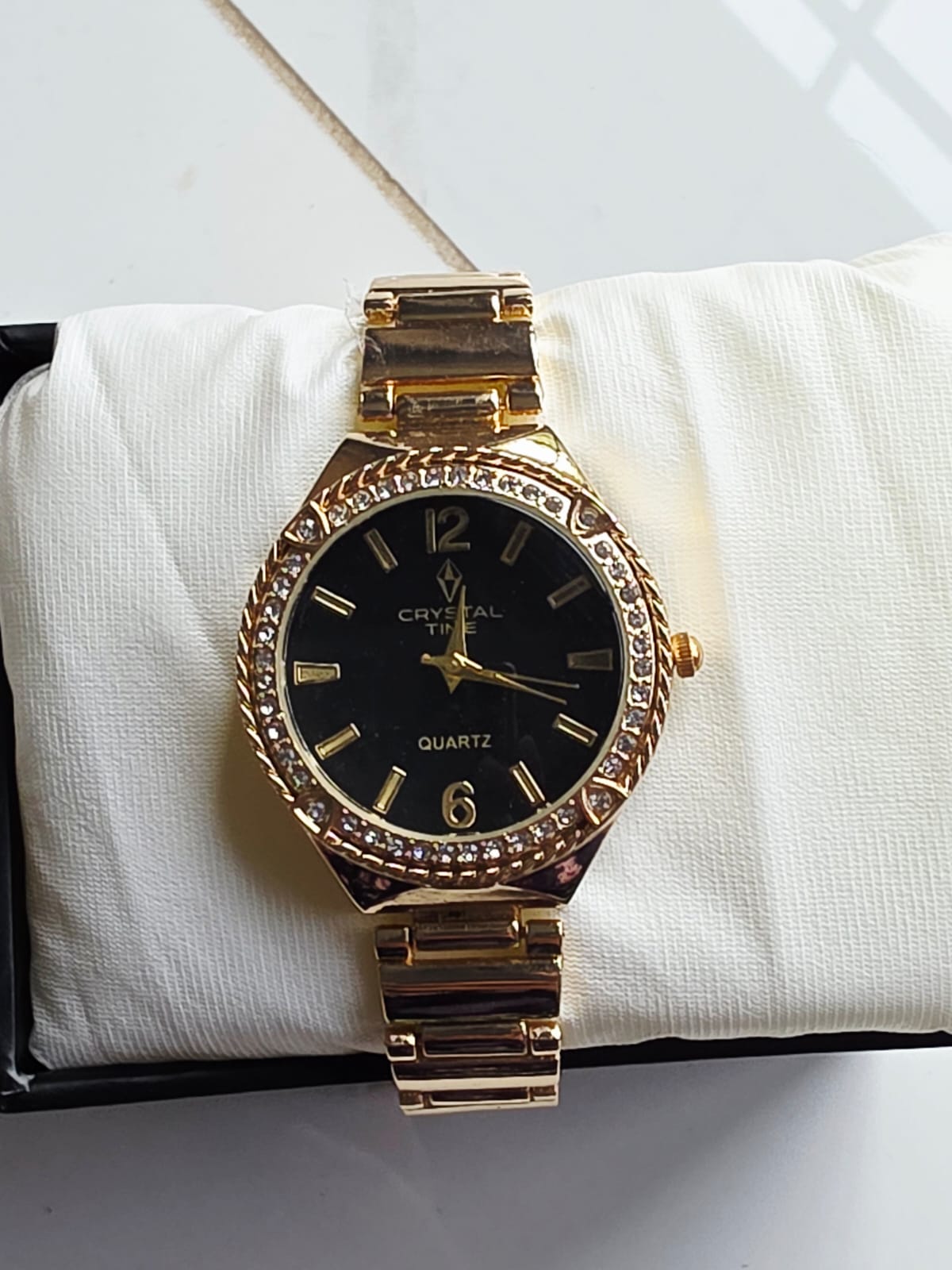 Elegant Gold Crystal Life Watch with Black Dial - Premium Quartz Timepiece