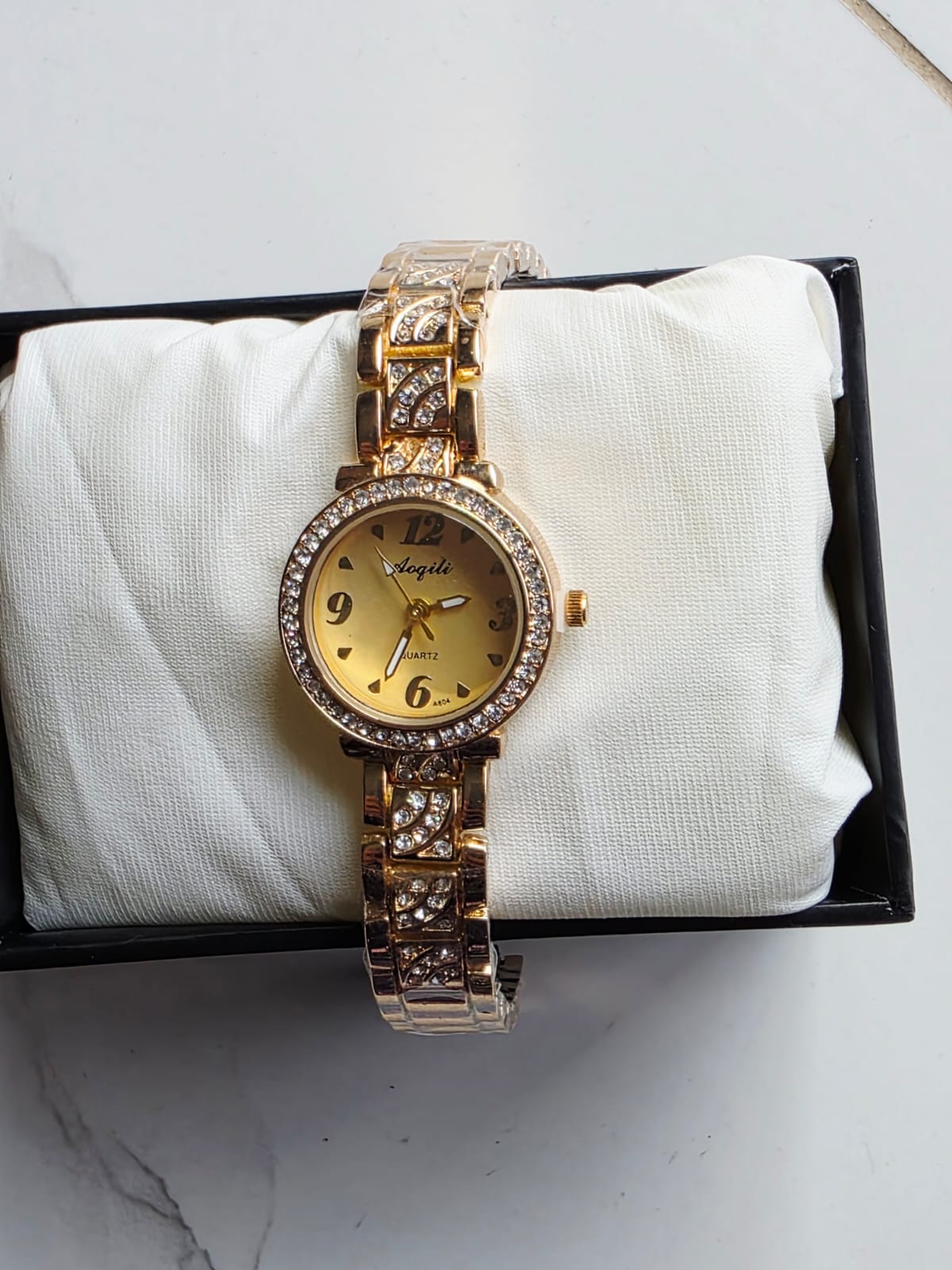 Dazzling Gold Crystal Bracelet Watch - Angeli Quartz Timepiece